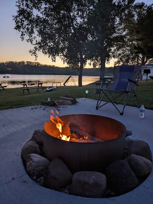 Hoeft's Resort & Campground Picture 9