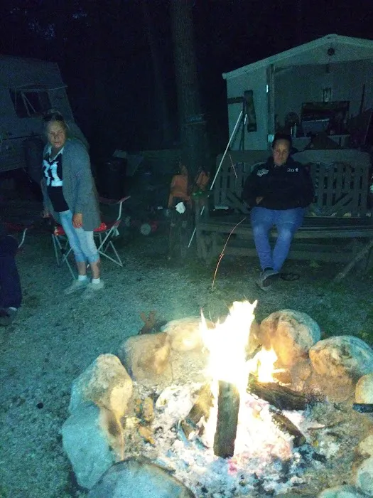 Badger Camp & Resort Picture 1