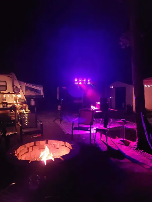 Badger Camp & Resort Picture 9