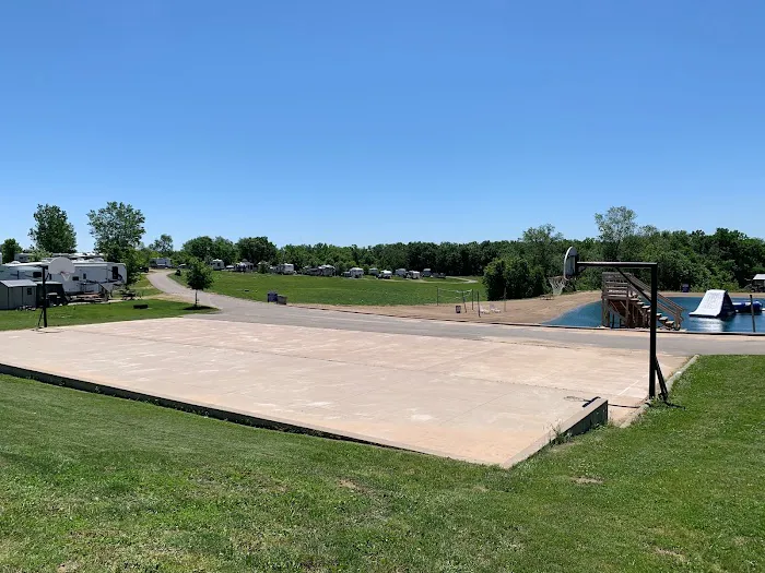 Whitetail Bluff Campground Picture 1