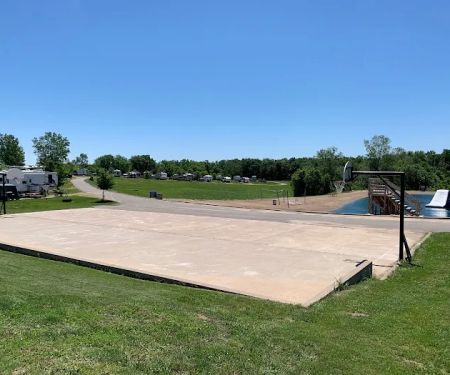 Whitetail Bluff Campground