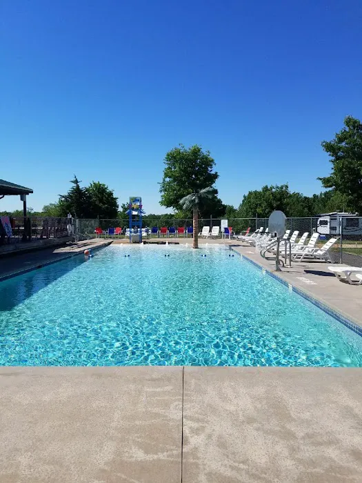 Whitetail Bluff Campground Picture 4