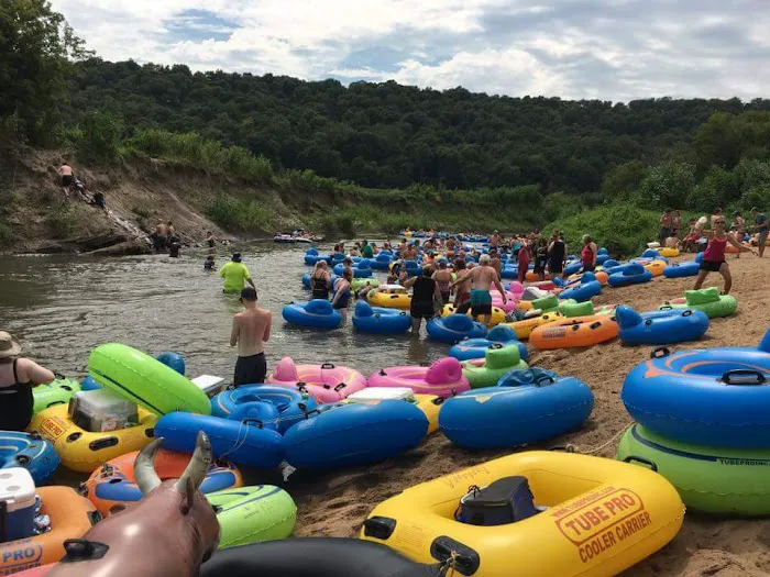 Happy Hooves Campground Picture 7