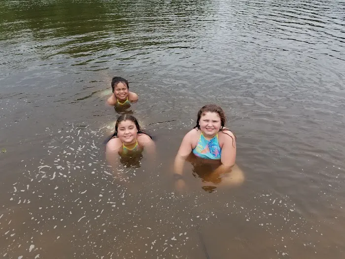 Avoca Lakeside Park & Campground Picture 10