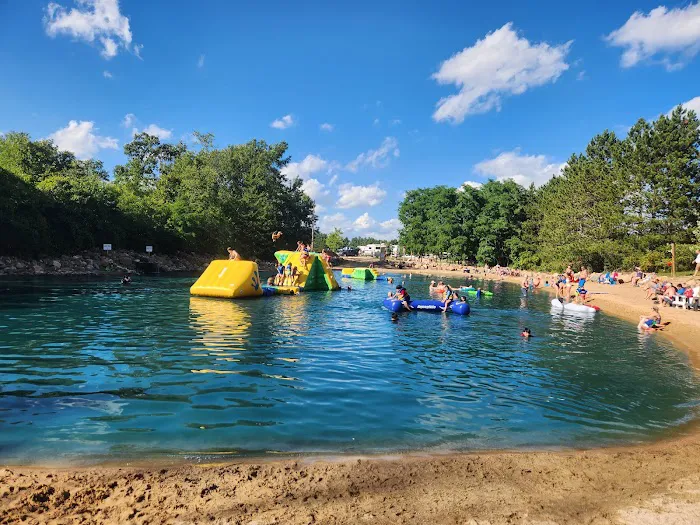 Fox Hill RV Resort & Campground Picture 4