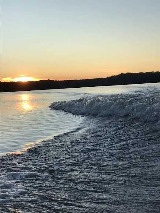 Schleicher's Landing Picture 5