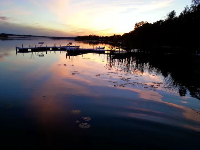 Buffalo Lake Camping Resort Picture 5