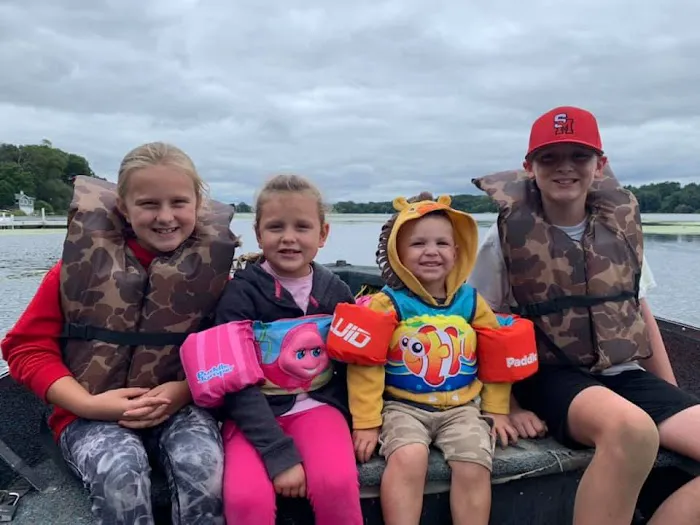 Buffalo Lake Camping Resort Picture 10