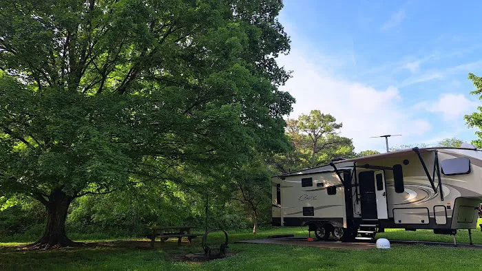 gun creek campground Picture 6