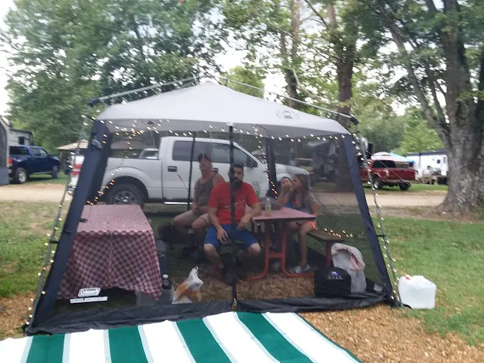 Castor River Campground Picture 7