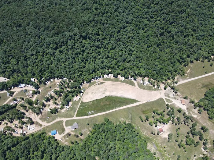 River Valley Campground Picture 3
