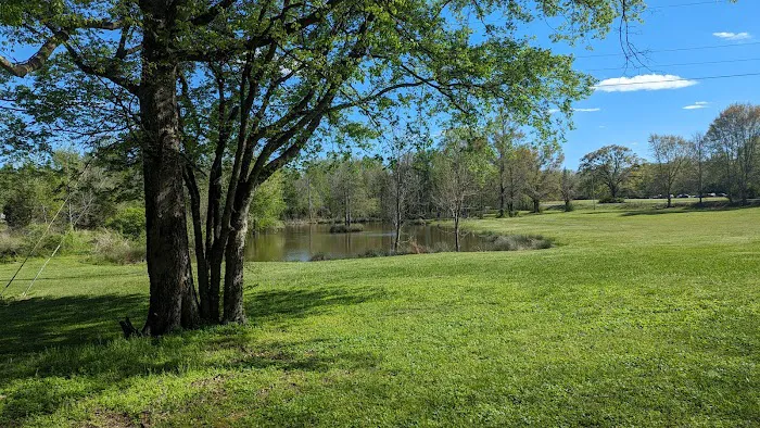 B & J Campground and RV Park Picture 5