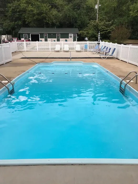 Riverview RV Resort Picture 9