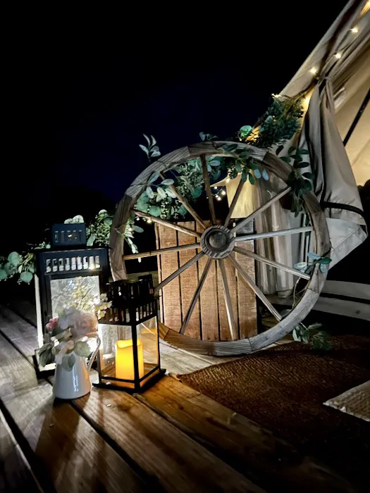 Sunset & Stars Glampsite Picture 3