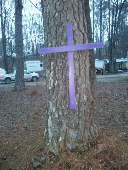 Cherokee Campground & RV Park Picture 8