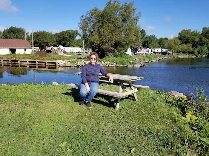 Kalbus Country Harbor Inc. Picture 2