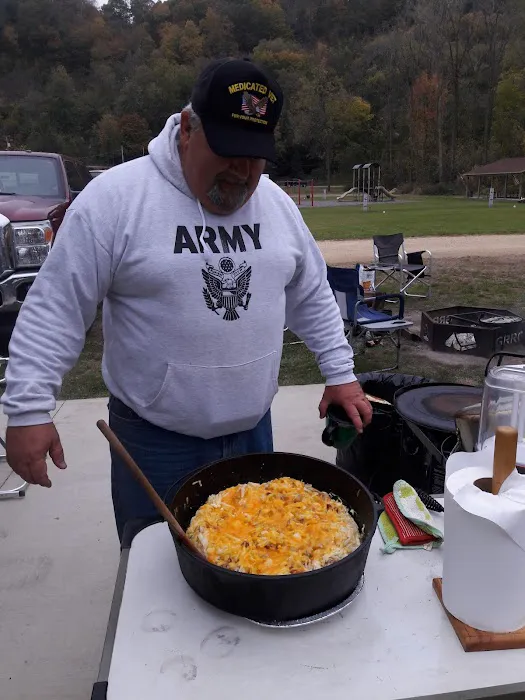 Great River Road RV Campground Picture 5