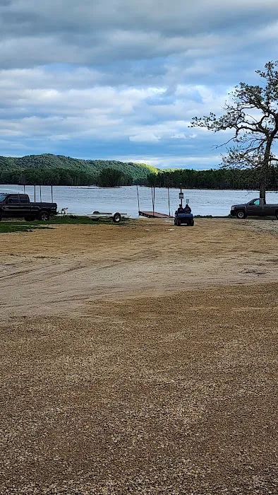 River of Lakes Campground & Resort Picture 1