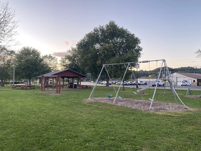 Viola Banker Park & Campground Picture 7