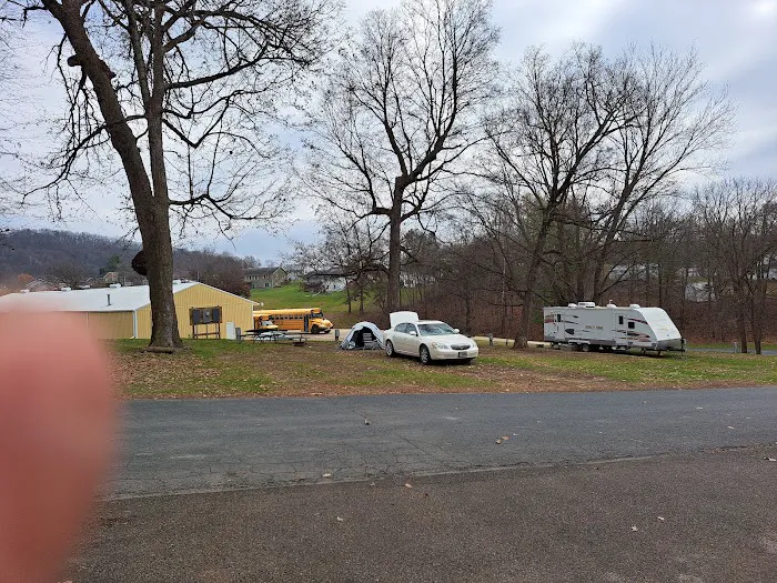 La Farge Village Park Picture 4