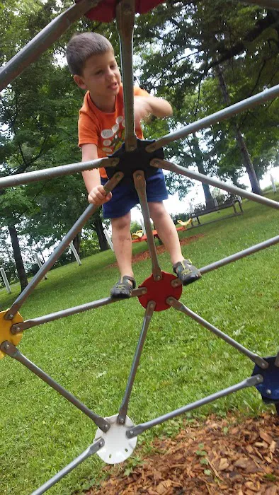 La Farge Village Park Picture 8