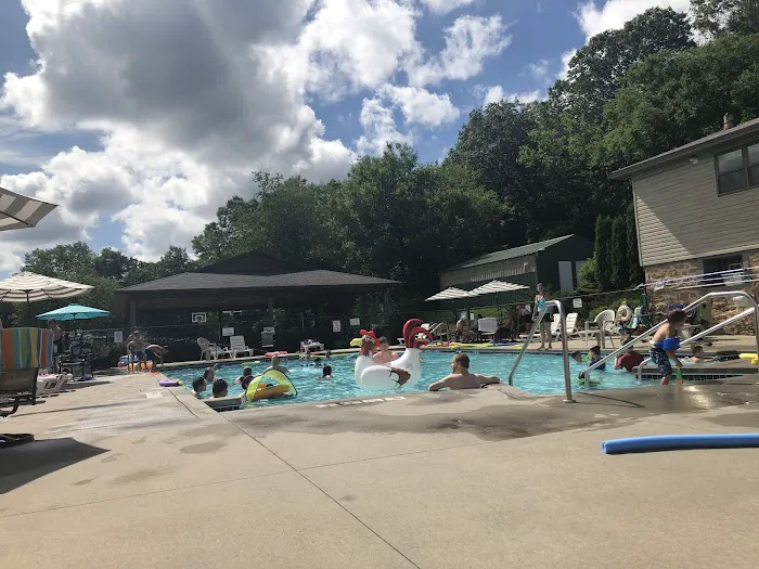 Camp Delton Club Picture 5