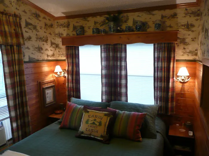 Camp Delton Club Picture 9