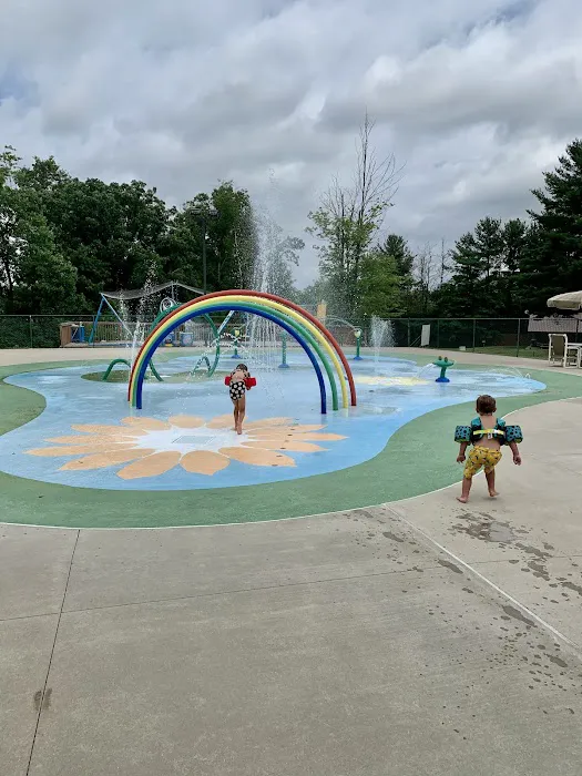 Sherwood Forest Camping & RV Park Picture 2