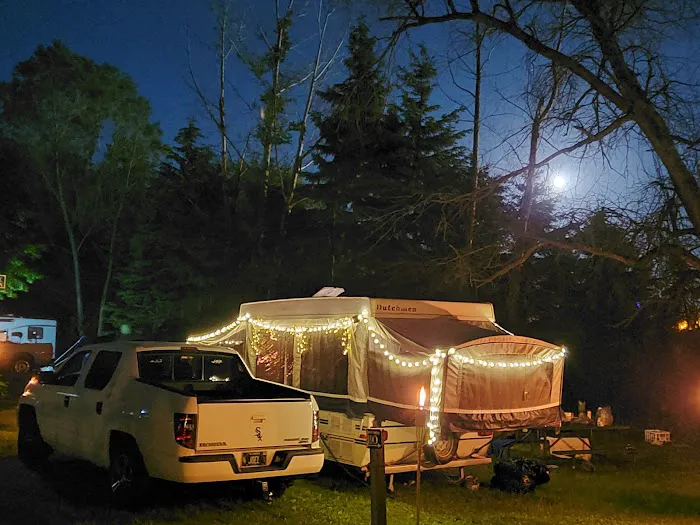 Sherwood Forest Camping & RV Park Picture 3