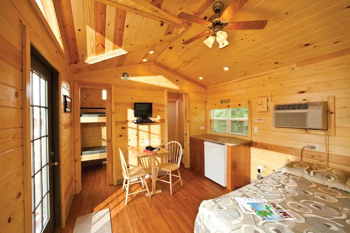 Wisconsin Dells KOA Holiday Picture 7