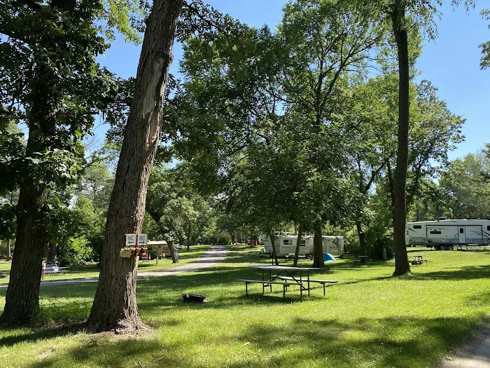 Turtle Creek Park Campground Picture 4