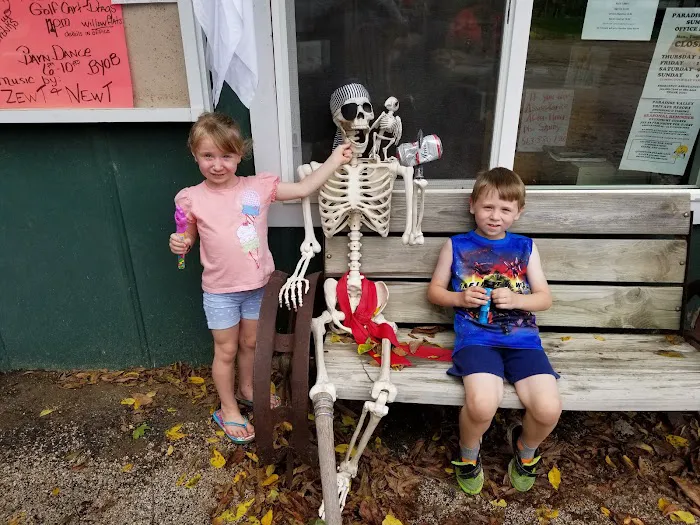 Paradise Valley Campground Picture 6