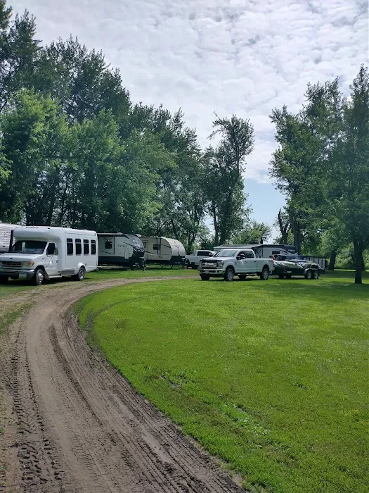 rOlin Wapsi Campground Picture 6