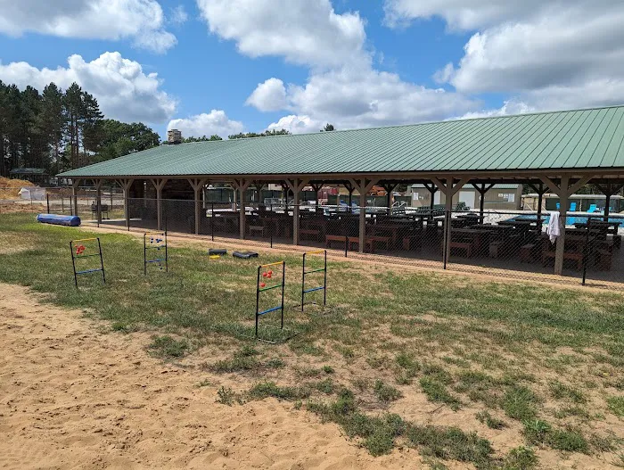 Emrick Lake Campground & Resort Picture 3