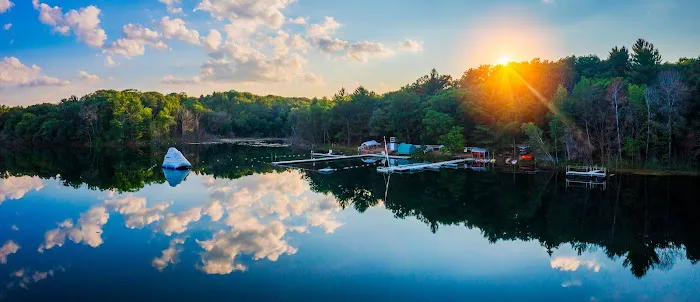 Emrick Lake Campground & Resort Picture 4