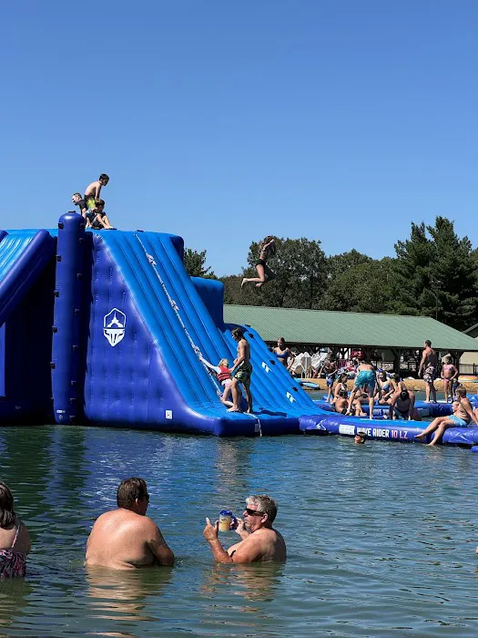 Emrick Lake Campground & Resort Picture 10