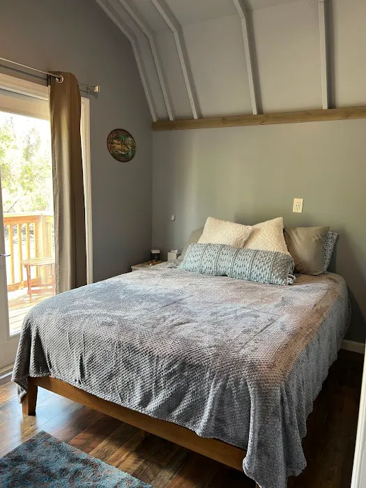 Aree Pond, LLC Picture 3