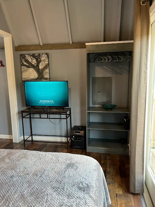 Aree Pond, LLC Picture 9