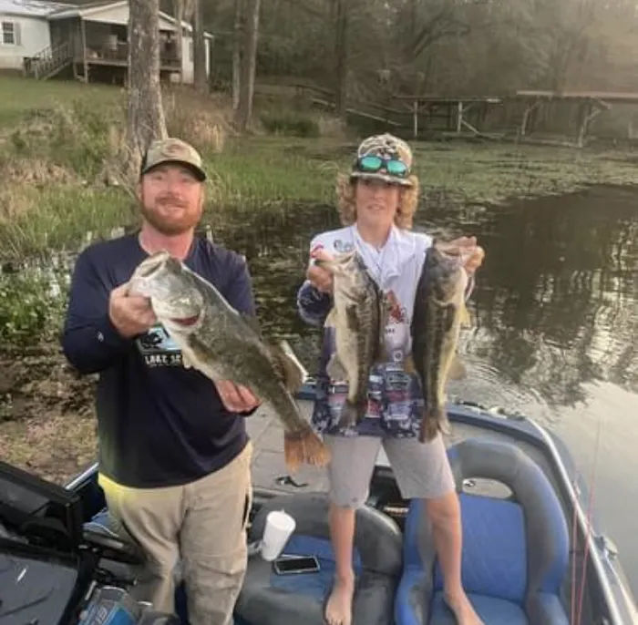 At Ease Campground & Marina (Formerly Wingates Lodge) Picture 10