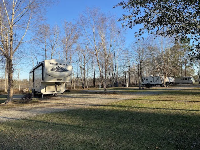Fins and Feathers Campground Picture 5
