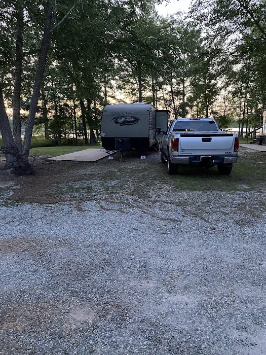 Fins and Feathers Campground Picture 8