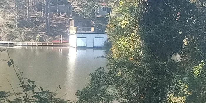 Clevenger's Campground and Boat Launch Picture 4