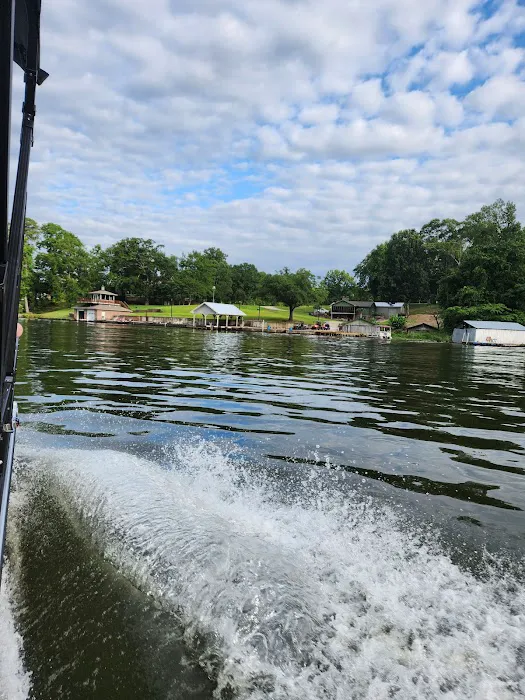 Clevenger's Campground and Boat Launch Picture 8