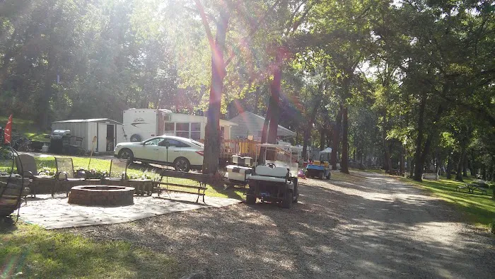 Hidden River Campgrounds Picture 1