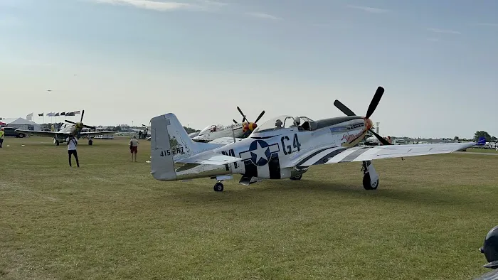 EAA Airventure Warbird RV camping area Picture 1
