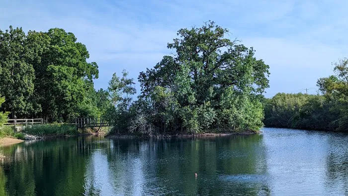 Hickory Oaks Campground Picture 3