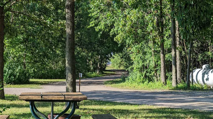 Hickory Oaks Campground Picture 9