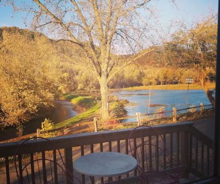 Mississippi Bend Campground & R.V. Park