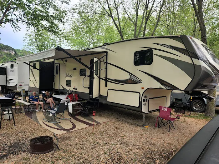 Sports Unlimited Campground Picture 4