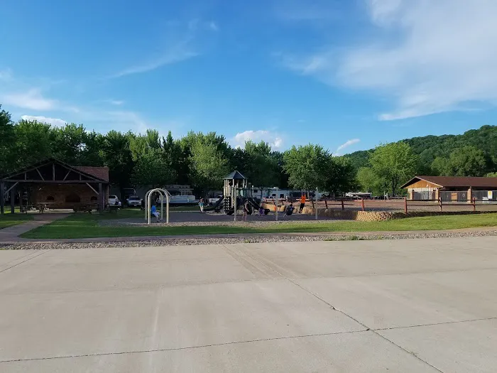 Sports Unlimited Campground Picture 8